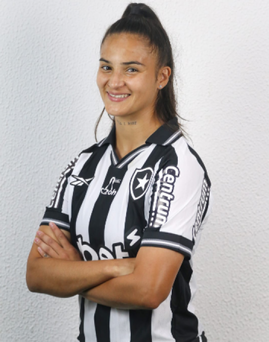 Sara<h5>Midfielder / Defender</h5>